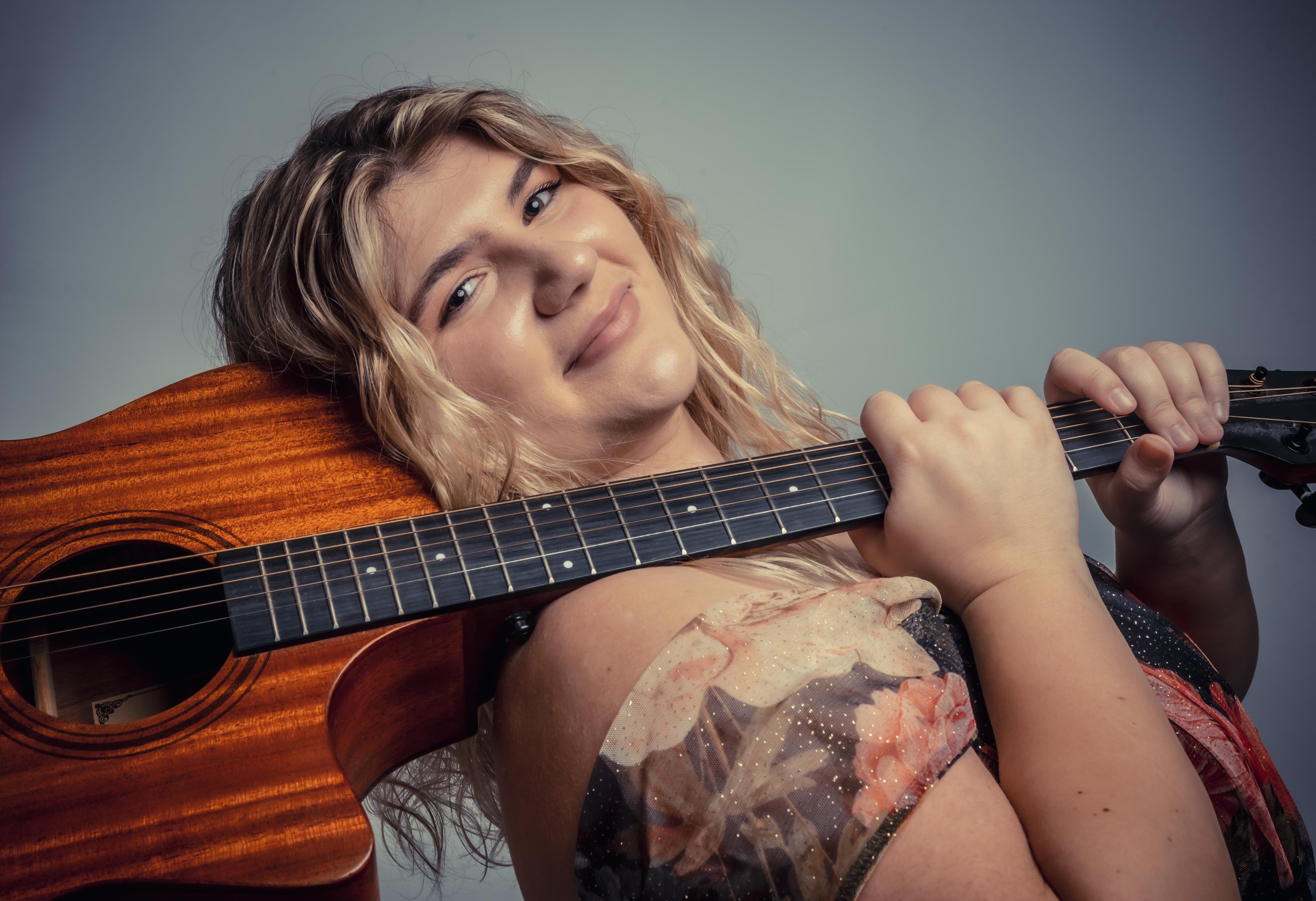 Sofia Nunzia - Live Music at Gator Zone in Murrells Inlet